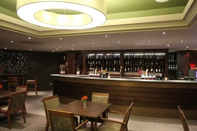 DoubleTree by Hilton Bristol City Centre 