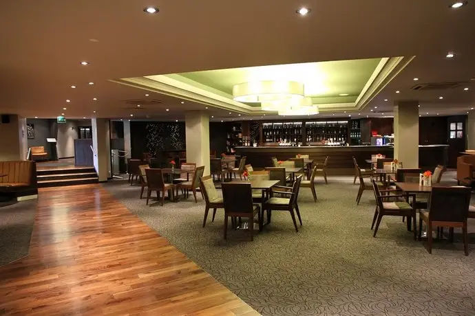 DoubleTree by Hilton Bristol City Centre 