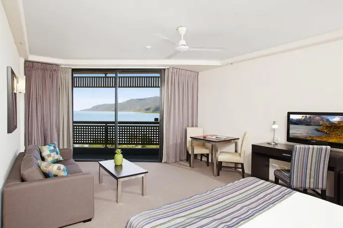 Rydges Esplanade Resort Cairns 