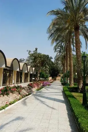 The Oasis Hotel Pyramids 