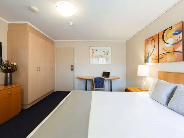 Ibis Styles Canberra 