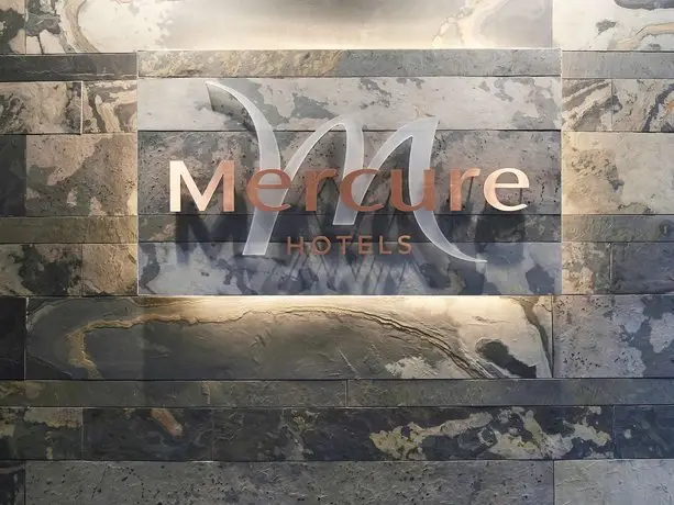 Mercure Cardiff Holland House Hotel & Spa 