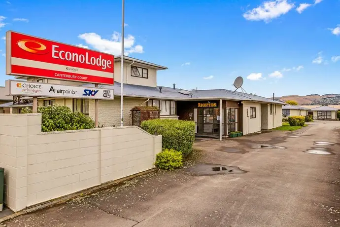 Econo Lodge Canterbury Court Motel