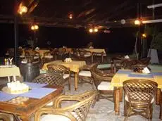 Ninos On The Beach Hotel 