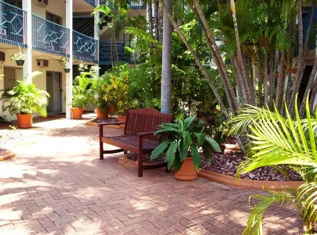 Coconut Grove Holiday Apartments