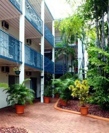 Coconut Grove Holiday Apartments