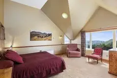 Larnach Lodge & Stable Stay 