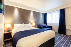 Holiday Inn Express Edinburgh Airport 