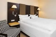 NH Geneva Airport Hotel 