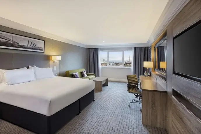 DoubleTree by Hilton Glasgow Central 