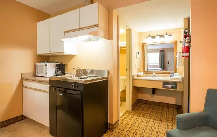 Accent Inns Kelowna 