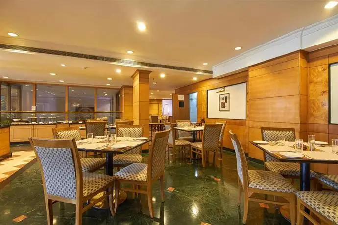 Gokulam Park Hotel Kochi 