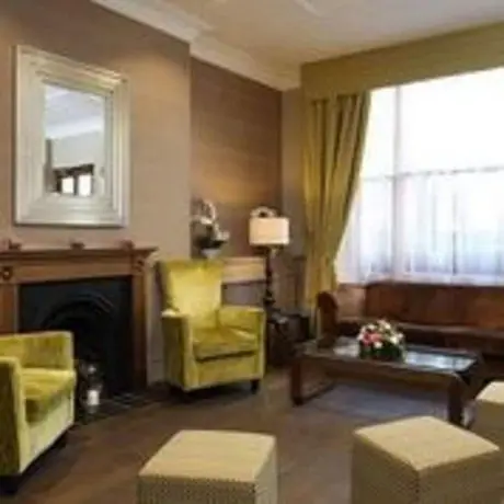 Phoenix Hotel London