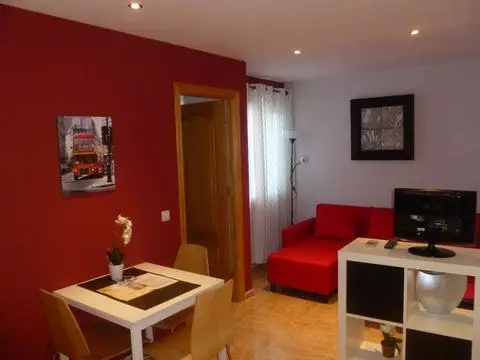 Apartamentos El Cenachero 