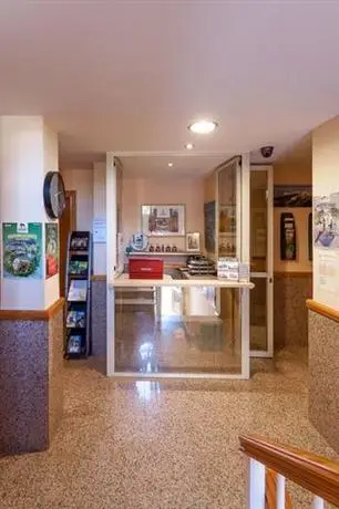 Apartamentos El Cenachero 