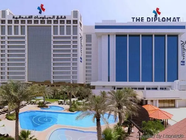 The Diplomat Radisson Blu Hotel Residence & Spa 