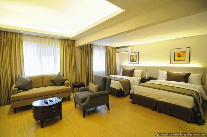 Imperial Palace Suites 