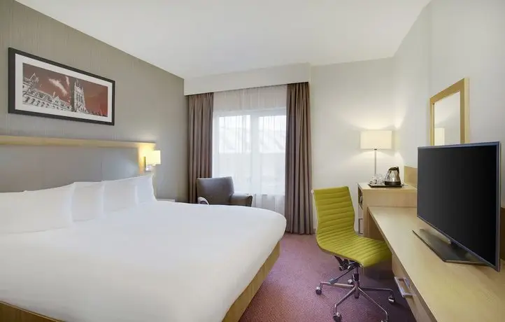 Jurys Inn Manchester City Centre 