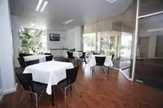 Park Squire Motor Inn & Serviced Apartments 