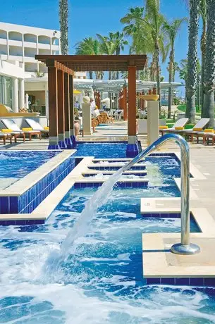 Alexander The Great Beach Hotel Paphos 