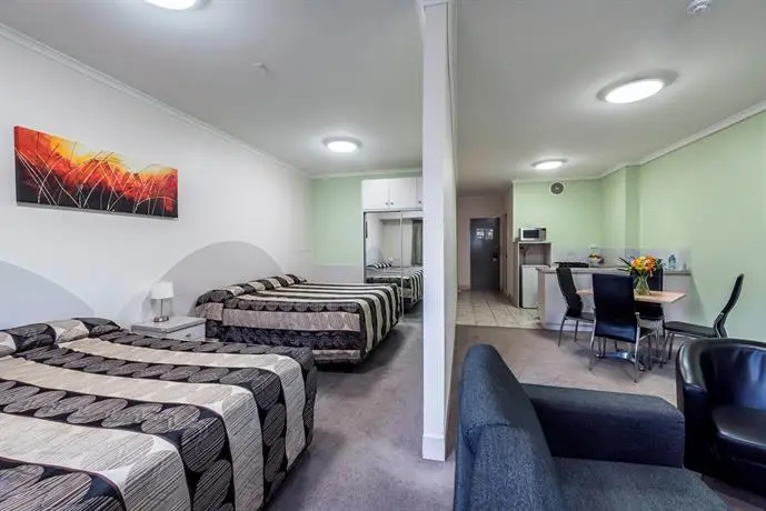 Comfort Inn & Suites Goodearth Perth 