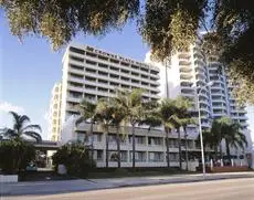 Crowne Plaza Perth 