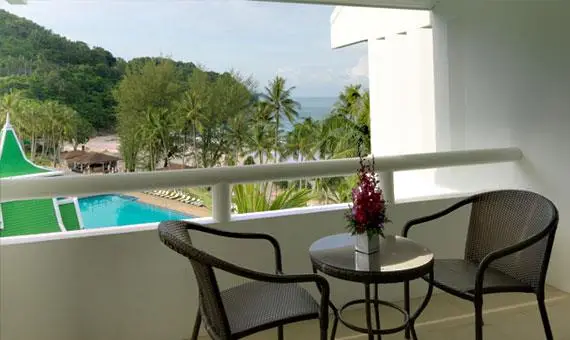 Le Meridien Phuket Beach Resort 