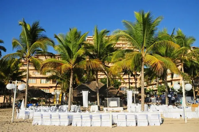 Friendly Vallarta Beach Resort & Spa 