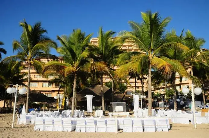 Friendly Vallarta Beach Resort & Spa 