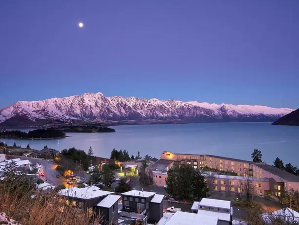 Mercure Queenstown Resort