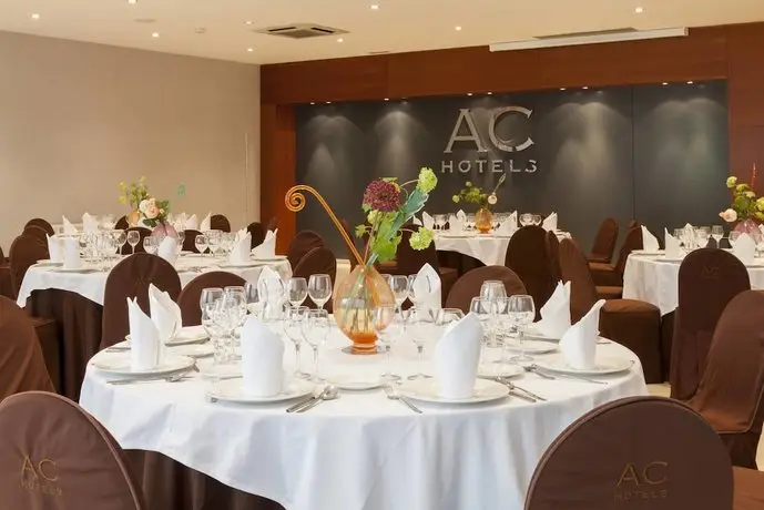 AC Hotel Sevilla Forum A Marriott Luxury & Lifestyle Hotel 