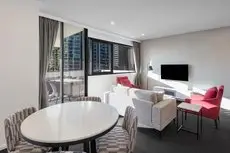 Meriton Suites Kent Street 