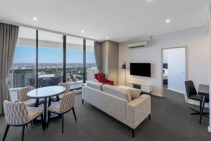 Meriton Suites Kent Street 