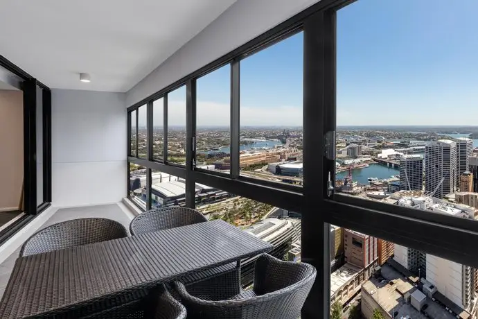 Meriton Suites Kent Street 