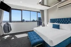 Meriton Suites Kent Street 