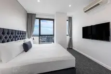 Meriton Suites Kent Street 