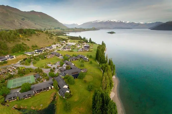 Edgewater Wanaka