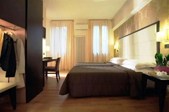 Hotel Touring Bologna