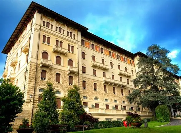 Grand Hotel Palazzo Della Fonte 