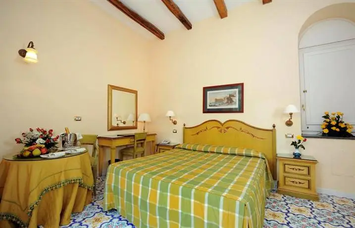 Hotel Antiche Mura