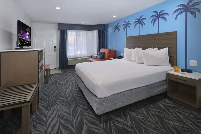 Tropicana Inn and Suites Anaheim 