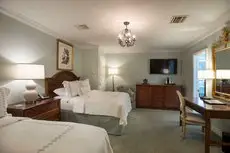 Bienville House Hotel 