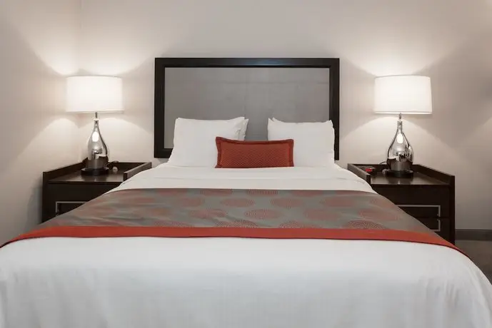 Ramada by Wyndham Boston 