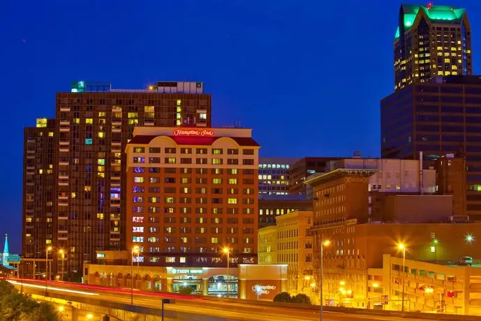 Hampton Inn St Louis- at the Arch