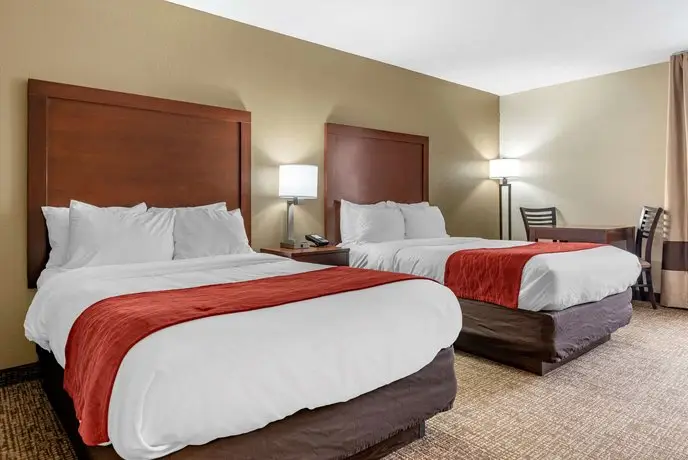 Comfort Inn and Suites Eastgate Cincinnati 