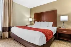 Comfort Inn and Suites Eastgate Cincinnati 