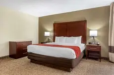 Comfort Inn and Suites Eastgate Cincinnati 