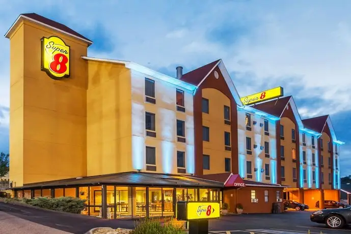 Super 8 by Wyndham Pigeon Forge near the Convention Center