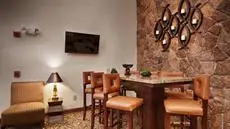 Best Western PLUS Hobby Airport Inn and Suites 