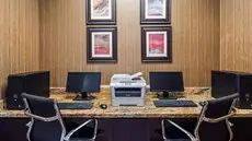 Best Western PLUS Hobby Airport Inn and Suites 